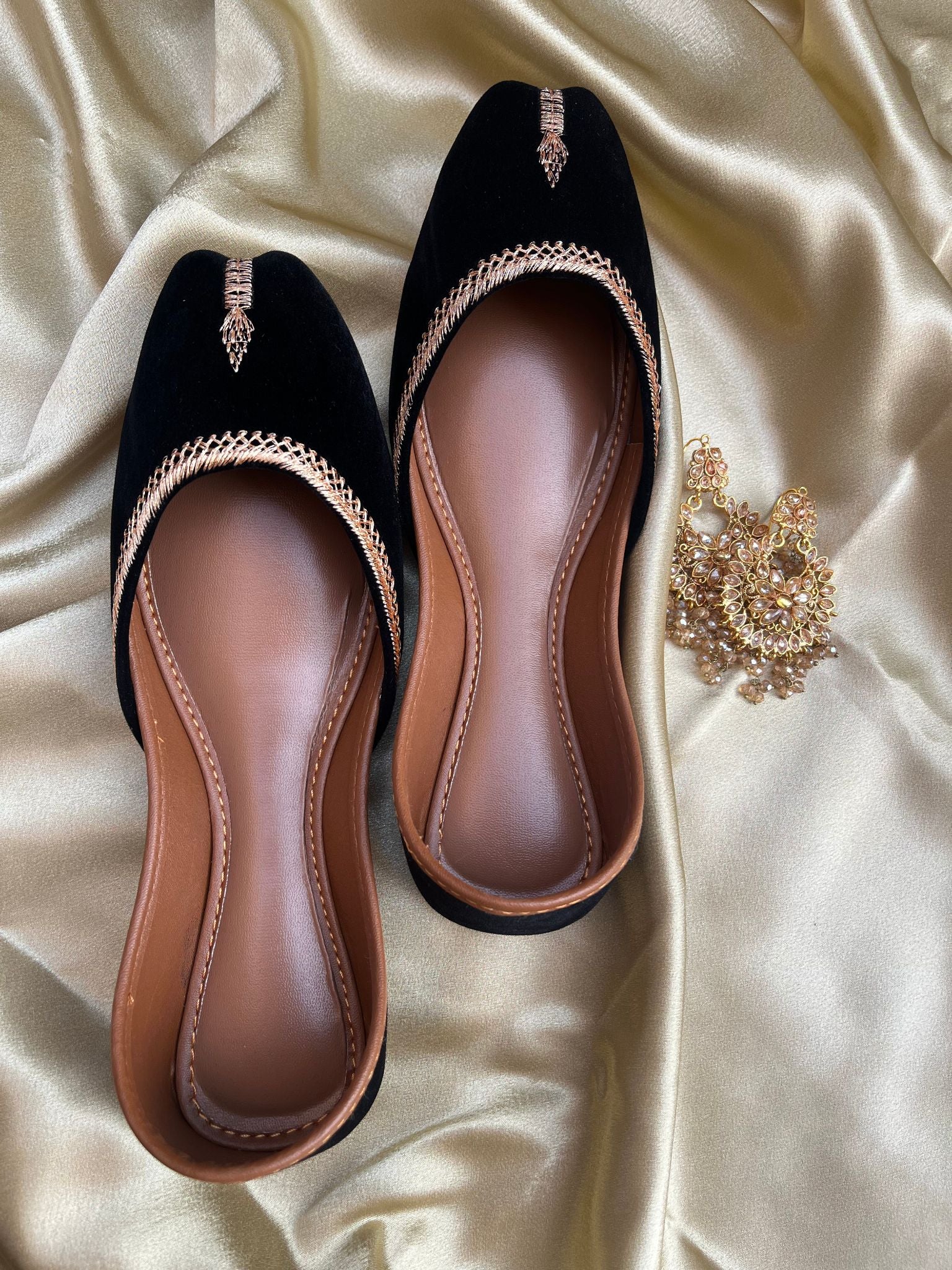 Tilla-Noor